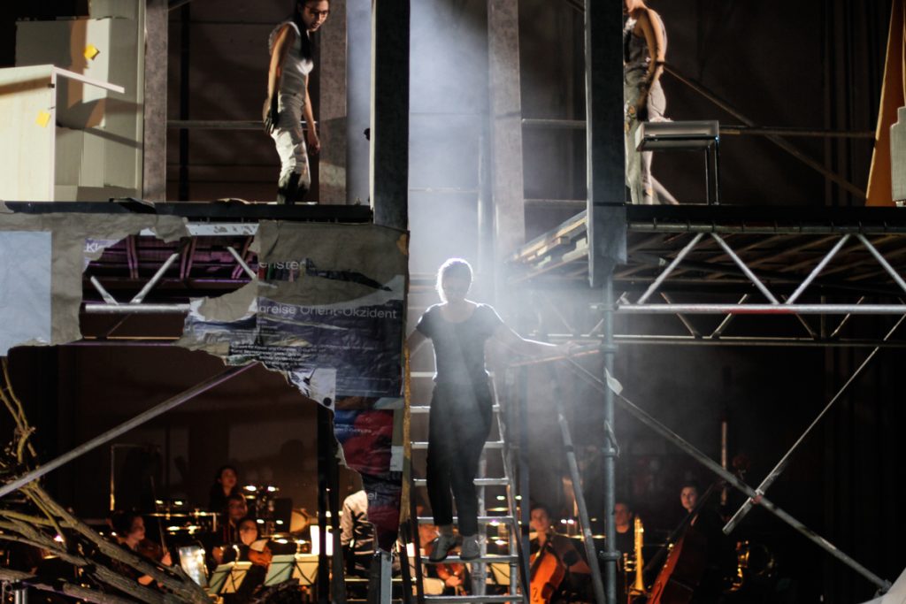 Stage design for the opera "Tako Tsubo" - New Scenes III - Ivan Ivanov - Deutsche Oper Berlin